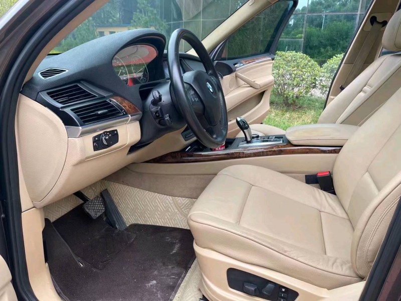 东营12年宝马X58