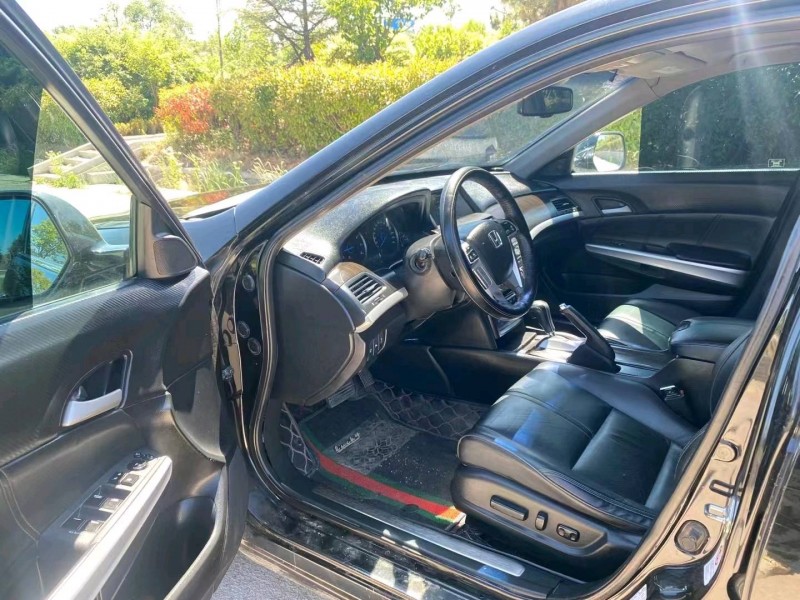 青岛14年本田歌诗图5