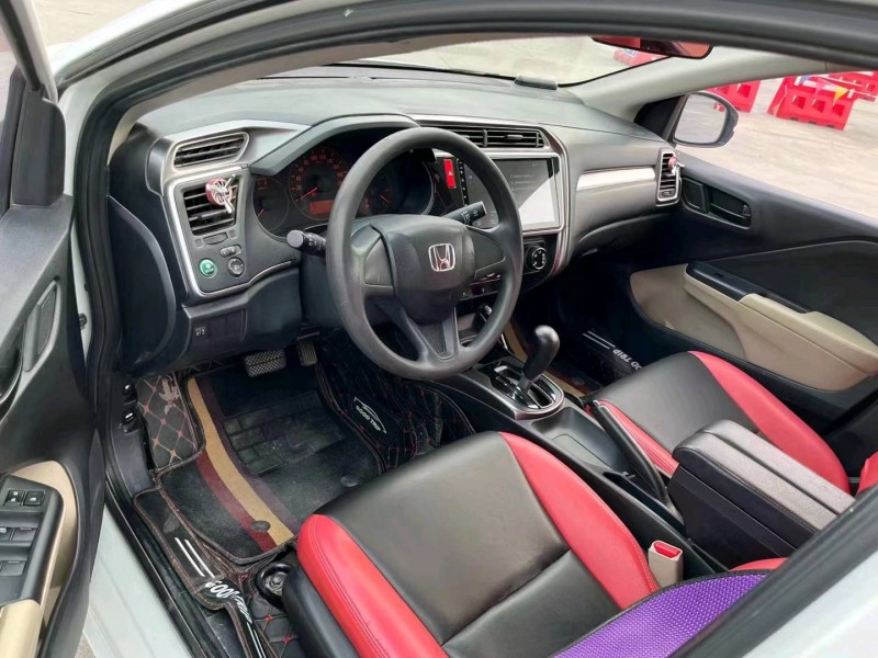 广州19年本田哥瑞7