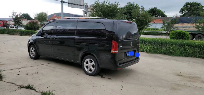 枣庄18年奔驰威霆3