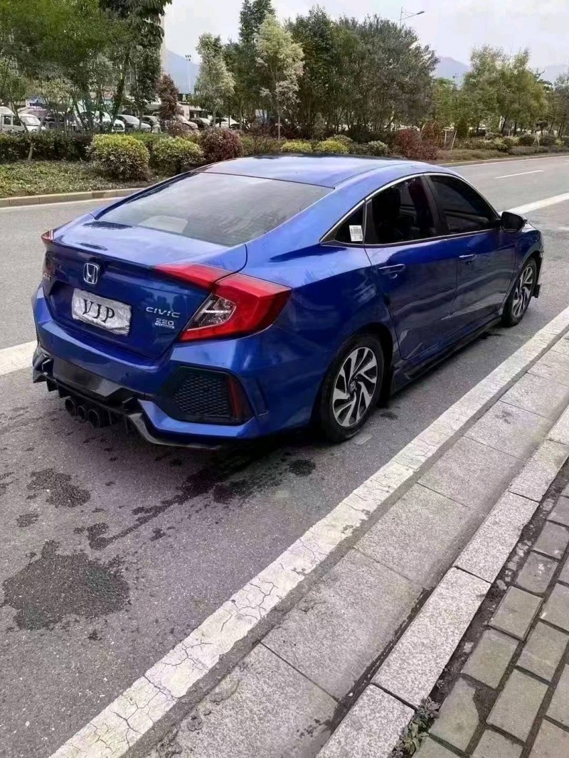 广州19年本田思域8