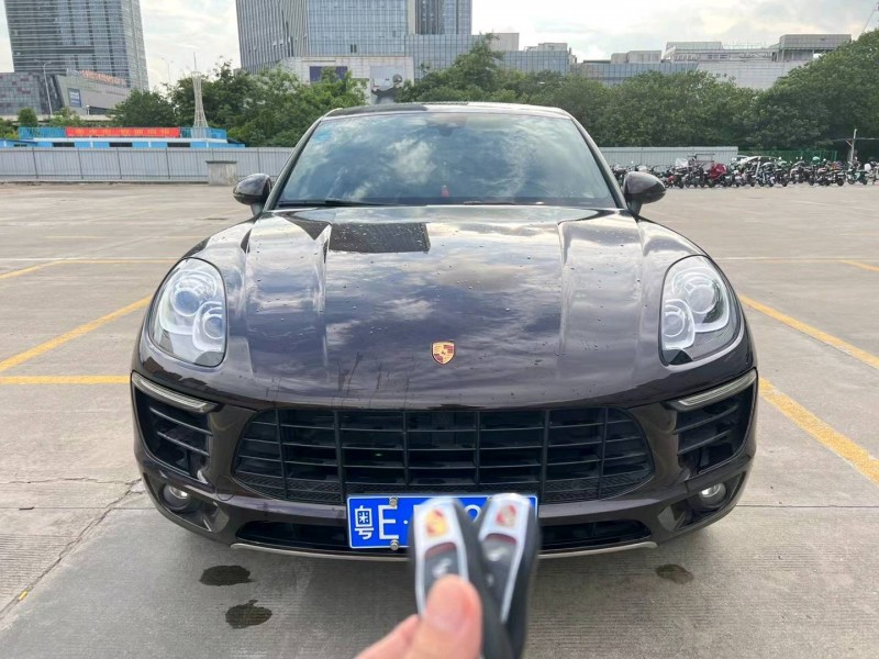 廣州18年保時捷Macan1