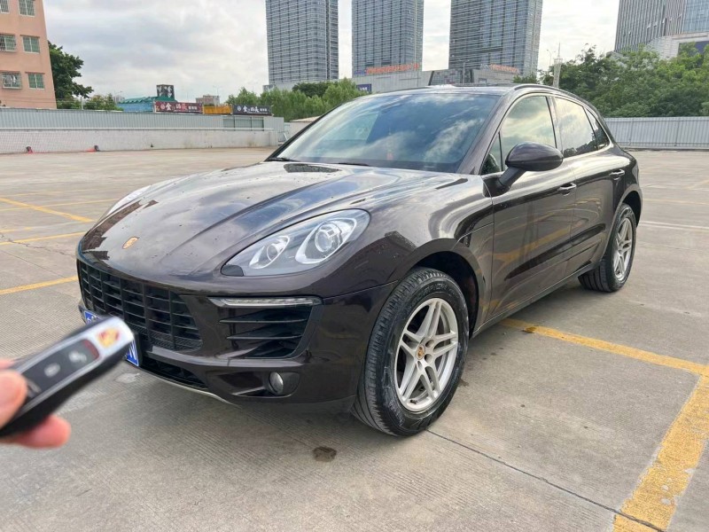 廣州18年保時捷Macan2