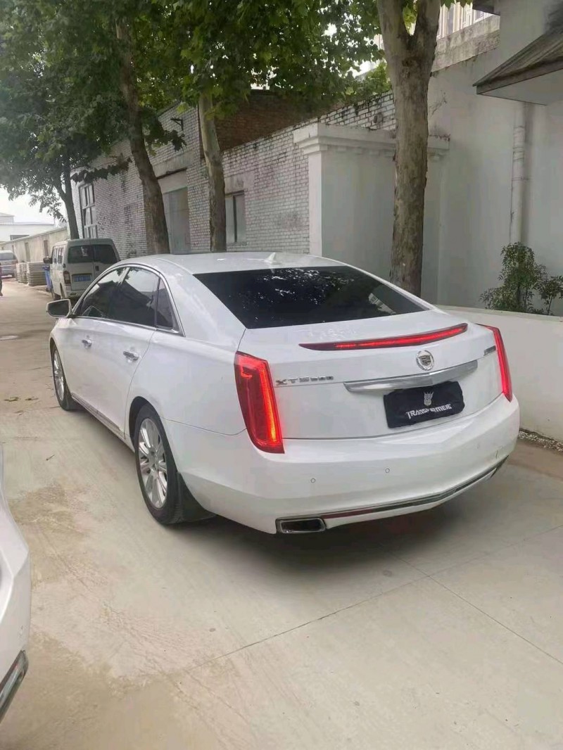 保定14年凯迪拉克XTS8
