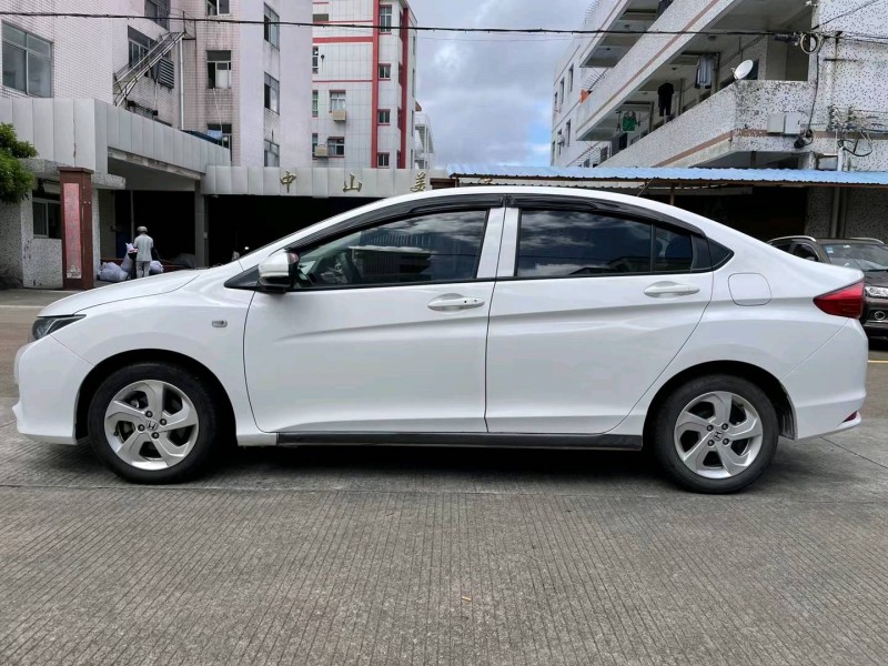 中山17年本田锋范3