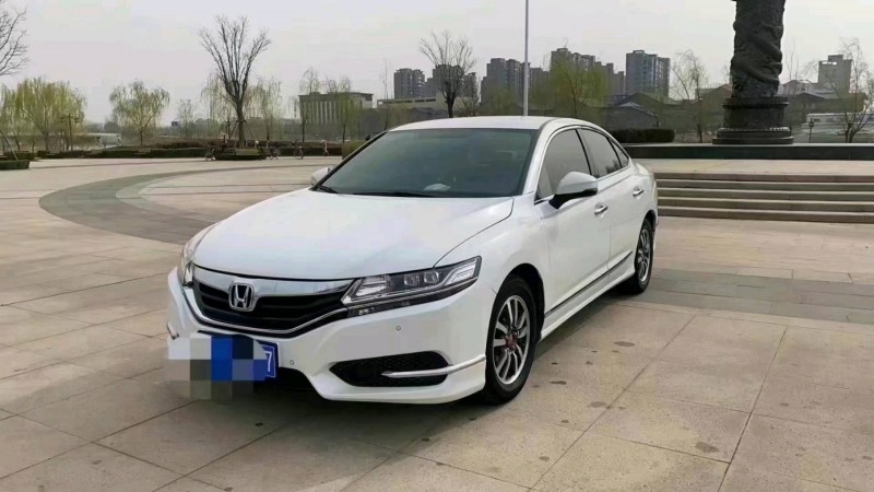 北京16年本田思铂睿2