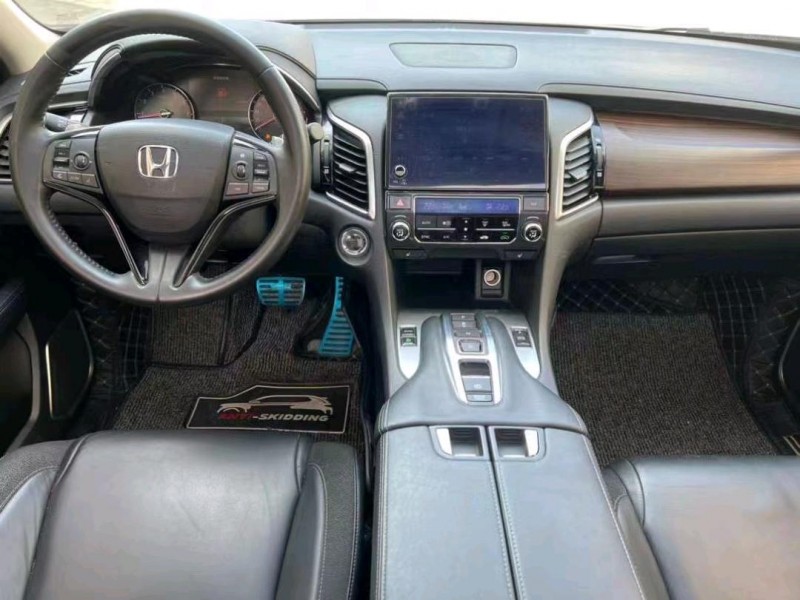 中山19年本田冠道8