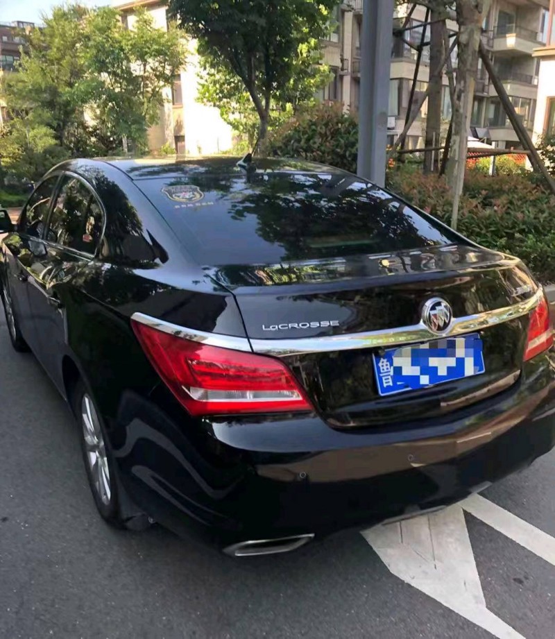 枣庄14年别克君越6