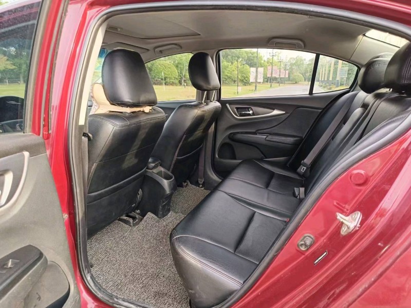 徐州17年本田凌派5