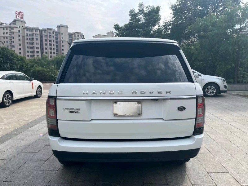 济宁16年路虎揽胜行政9