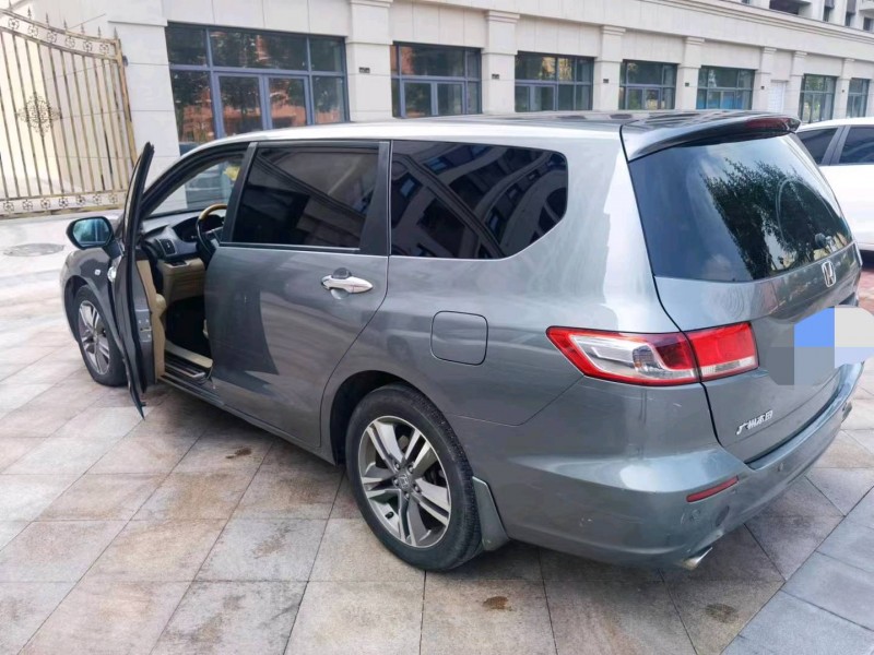 东营11年本田奥德赛3