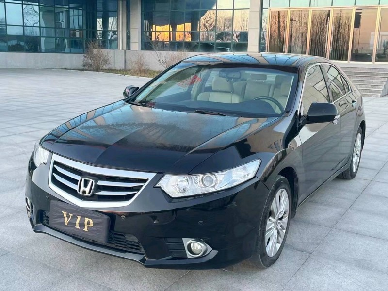 济宁14年本田思铂睿2