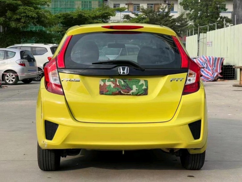 东莞15年本田飞度5