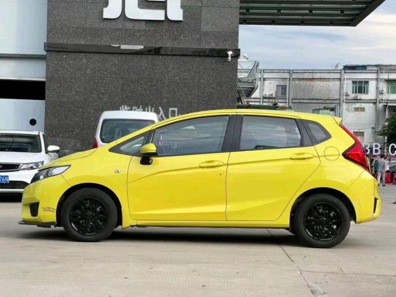 东莞15年本田飞度6