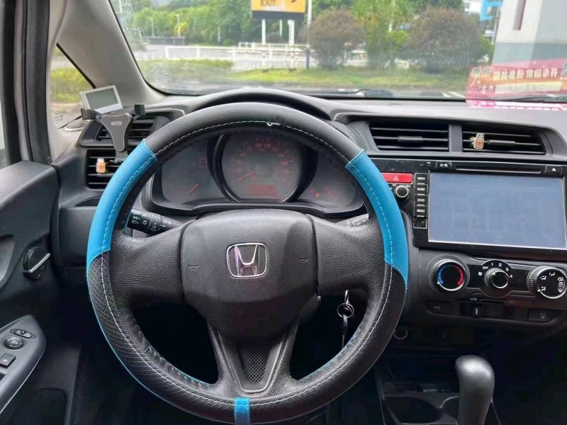 广州15年本田飞度8