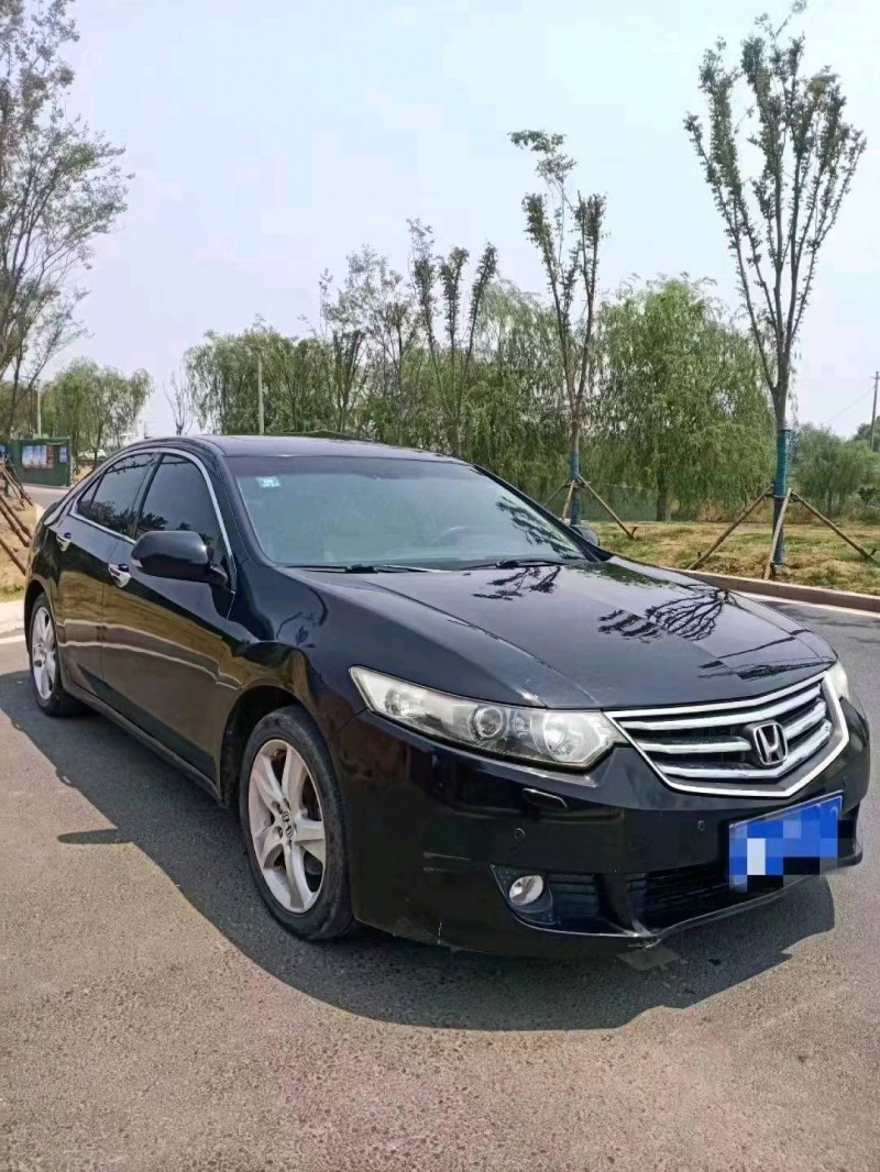 聊城12年本田思铂睿2