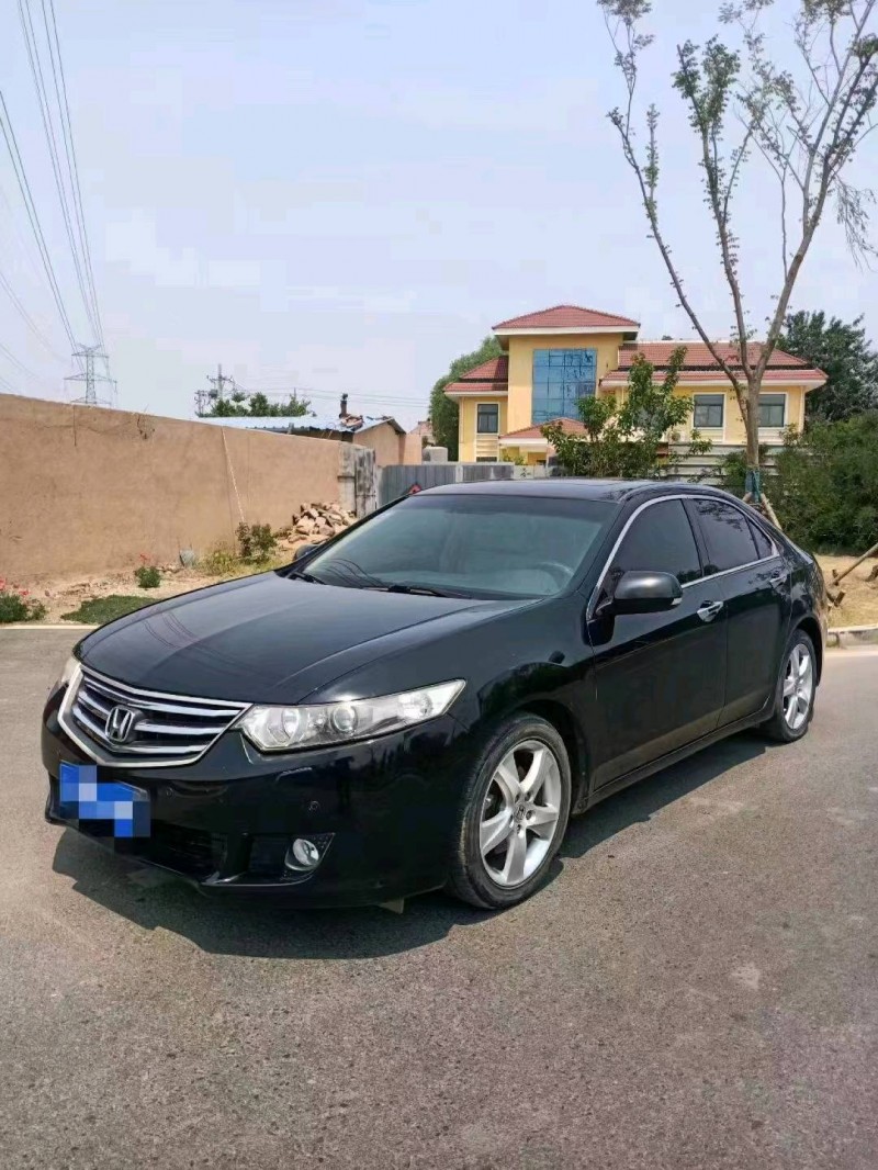 聊城12年本田思铂睿3