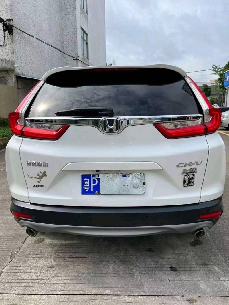 中山18年本田CRV4