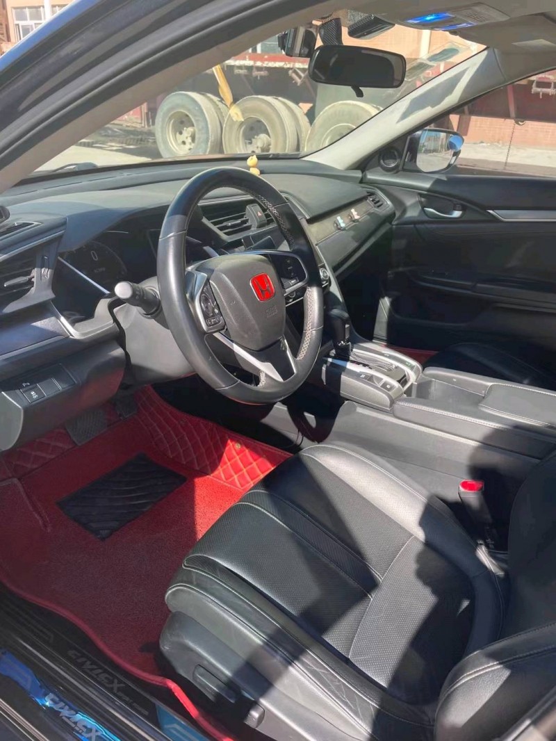 东莞18年本田思域6