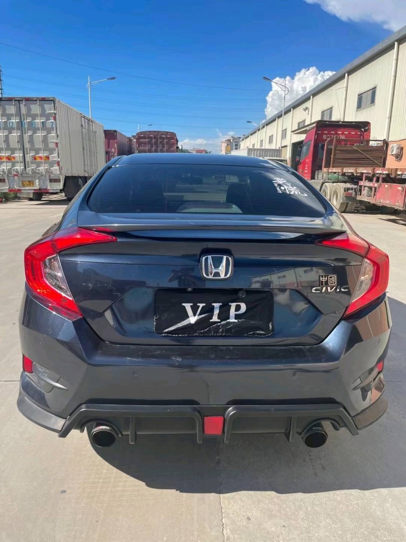 东莞18年本田思域1