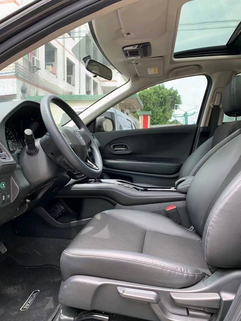 中山21年本田缤智9