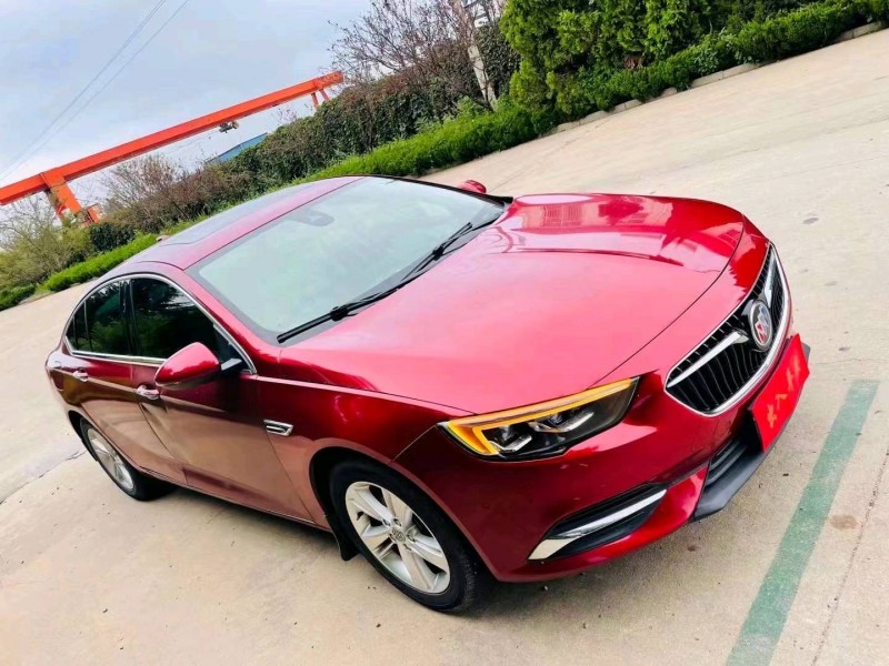 东营17年别克君威8