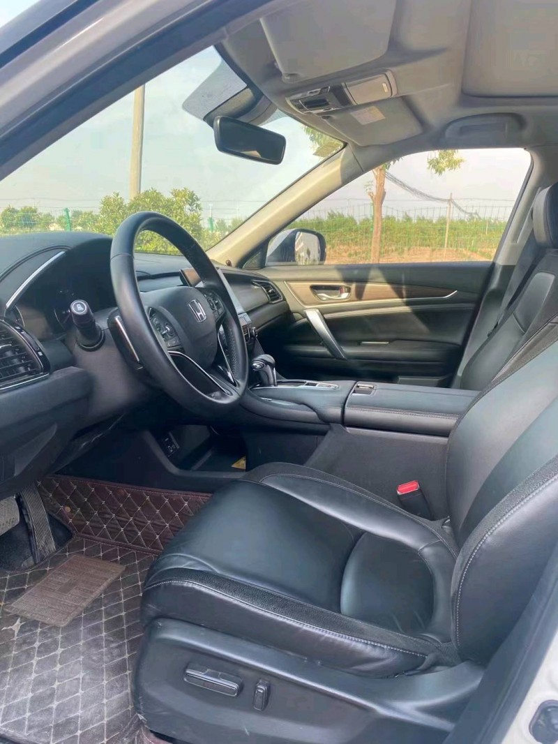 徐州19年本田冠道3