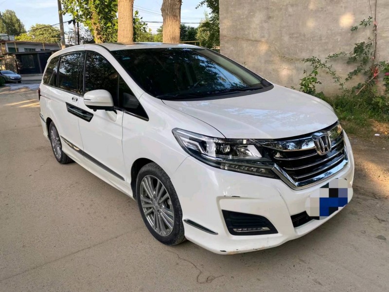 邢台18年本田艾力绅2