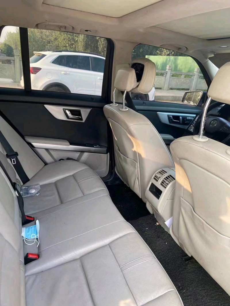 东营11年奔驰GLK3