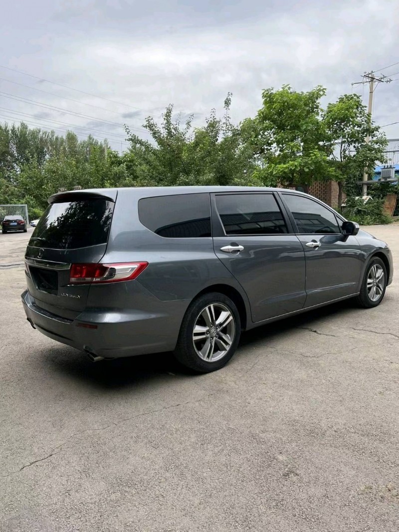 沈阳10年本田奥德赛3