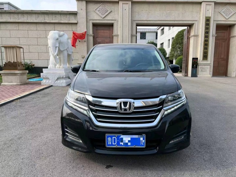 青岛16年本田艾力绅1