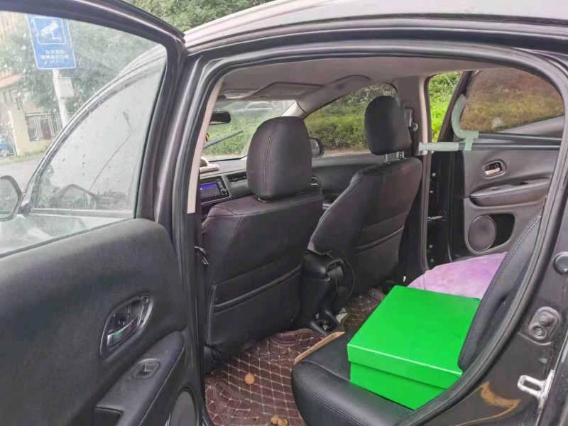 青岛17年本田XRV6