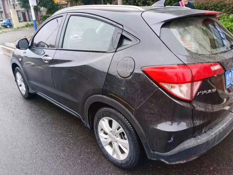 青岛17年本田XRV7