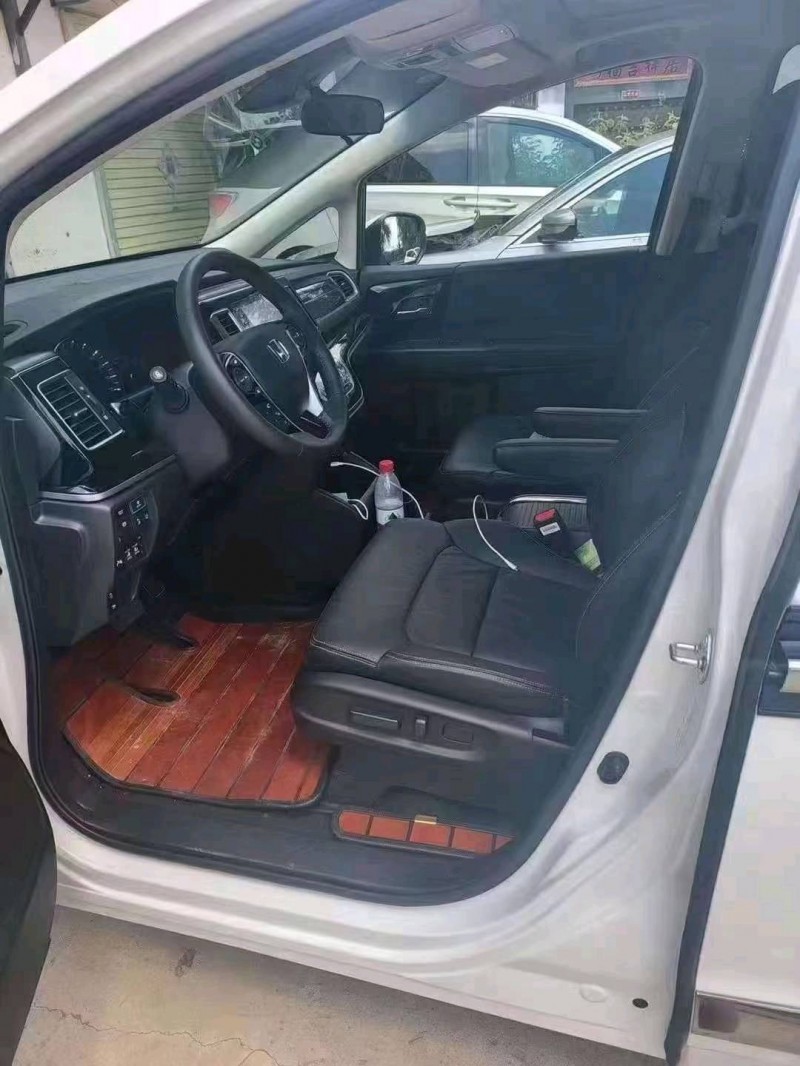 北京21年本田艾力绅4