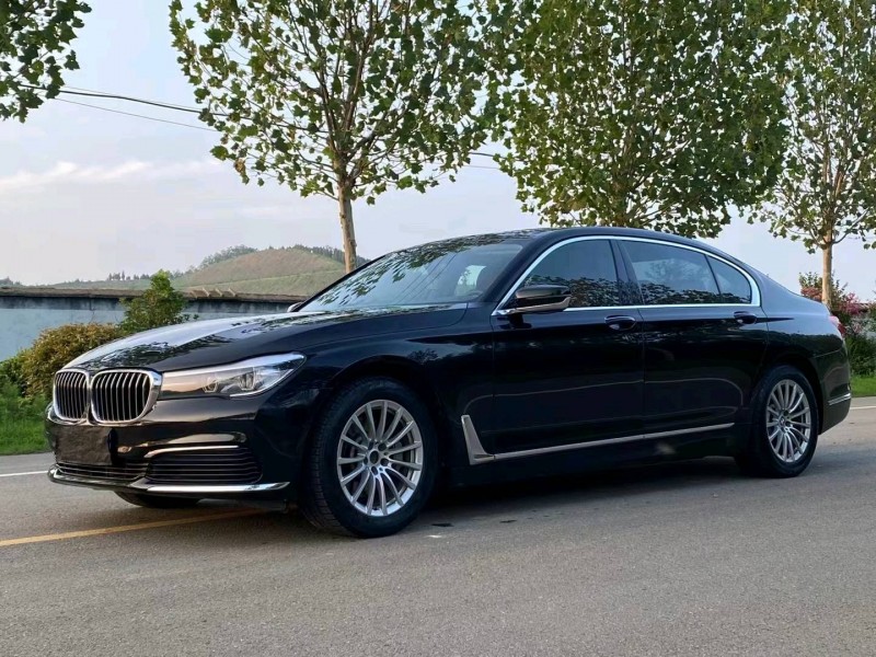 徐州17年宝马7系2