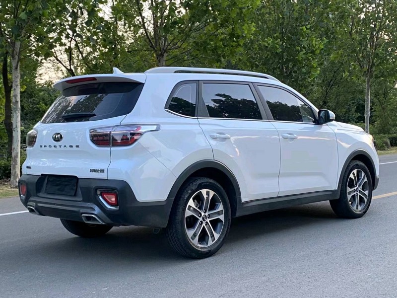 徐州20年起亚智跑7