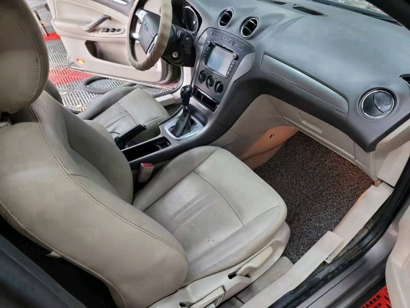 东营13年福特蒙迪欧4