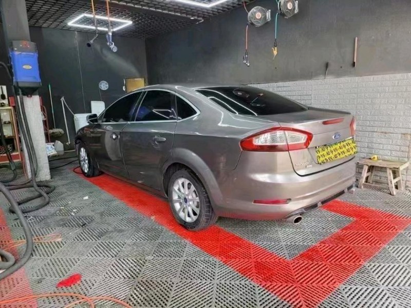 东营13年福特蒙迪欧8