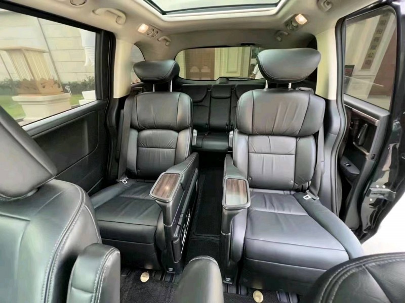 东营16年本田艾力绅4