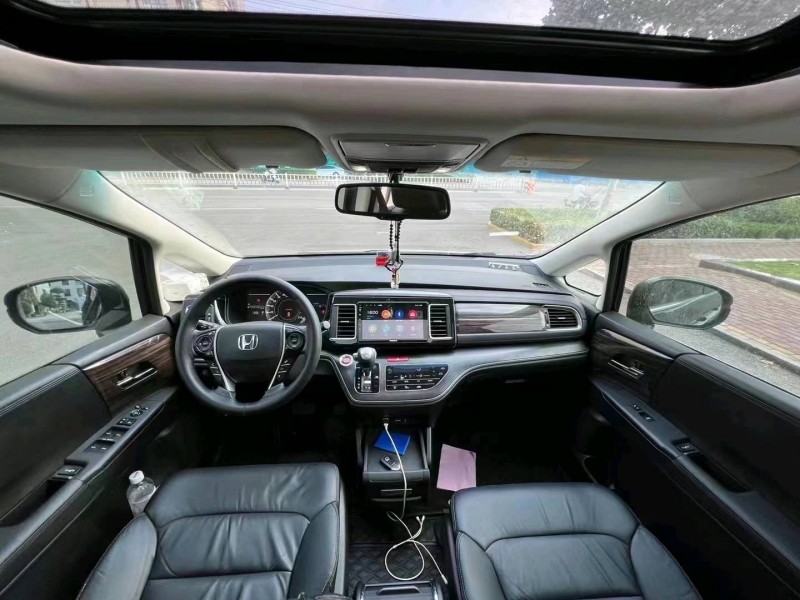 东营16年本田艾力绅6