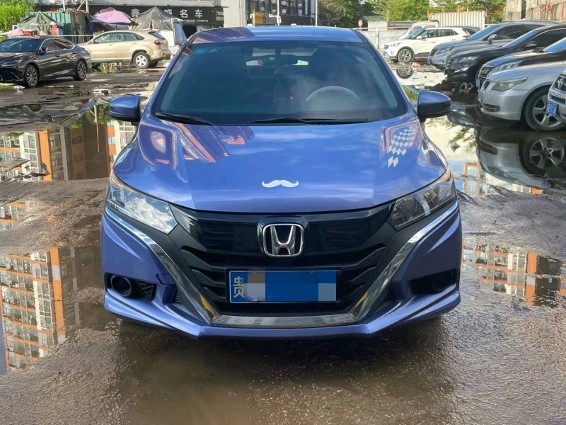 广州17年本田哥瑞1