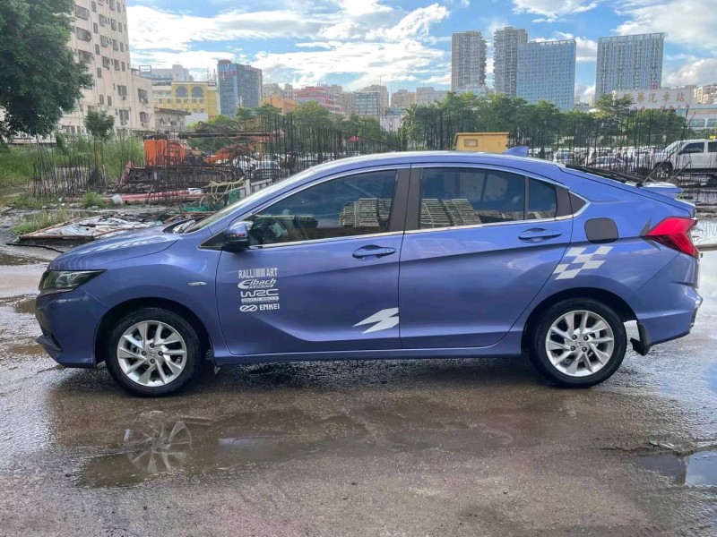 广州17年本田哥瑞4