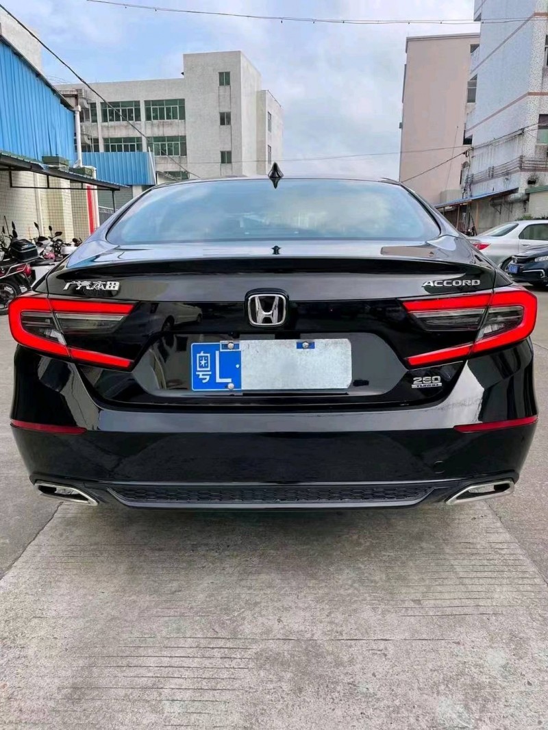 中山22年本田雅阁4