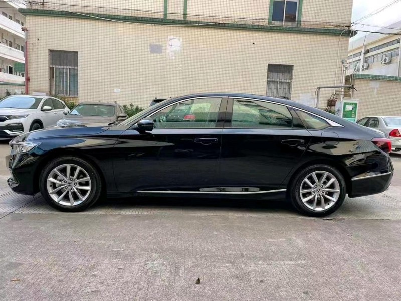 中山22年本田雅阁3