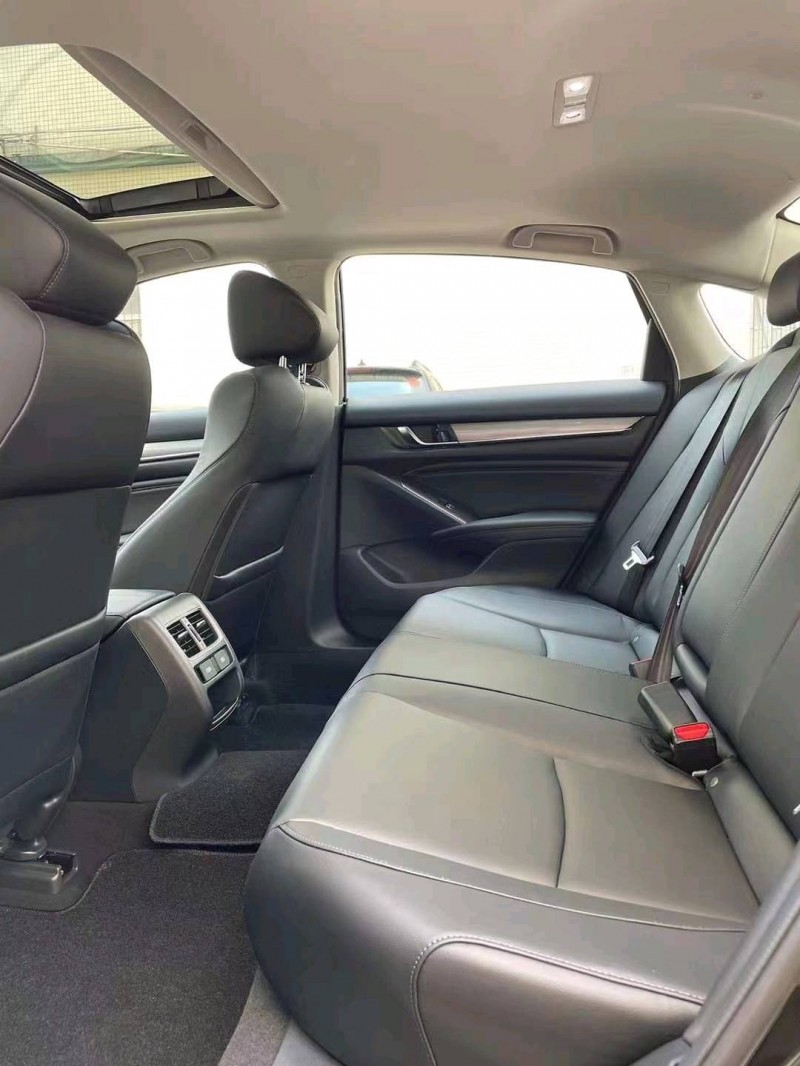 中山22年本田雅阁7