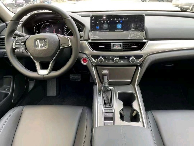 中山22年本田雅阁8