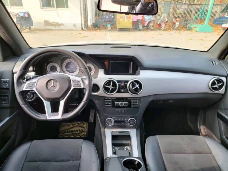 东营15年奔驰GLK6