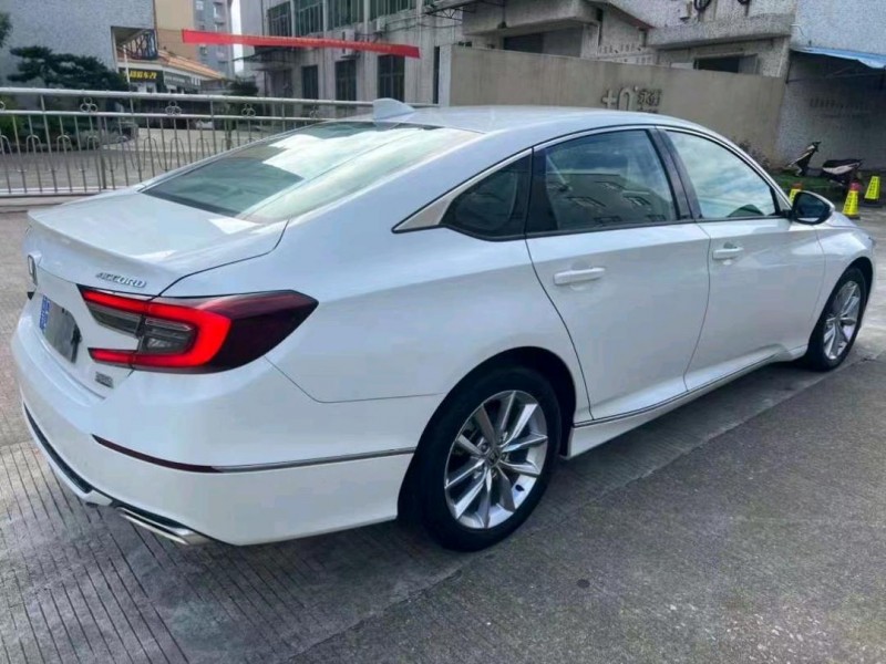 中山21年本田雅阁6