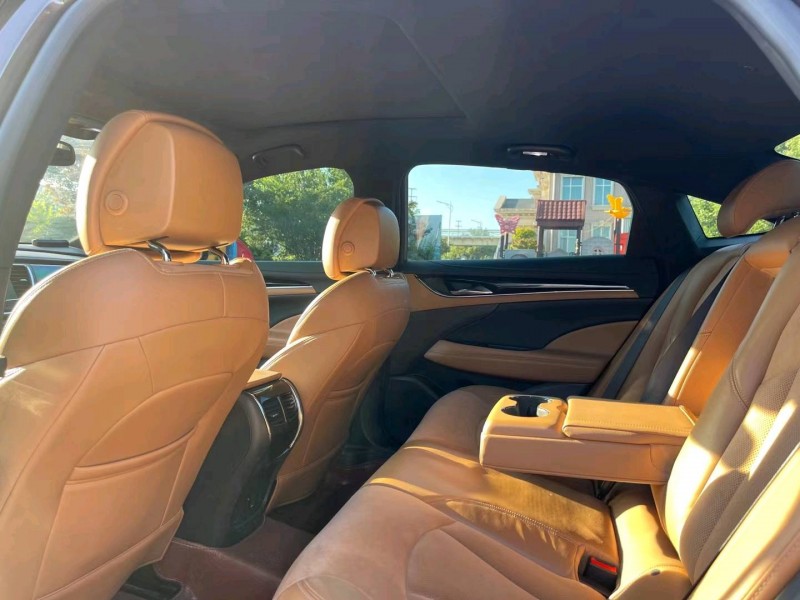 青岛16年别克君越5