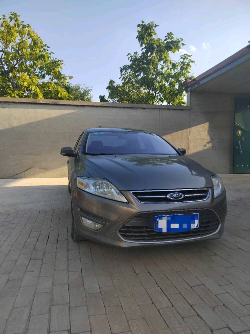 保定14年福特蒙迪欧-致胜3